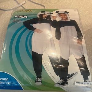 Never worn - Panda costume Child l/xl